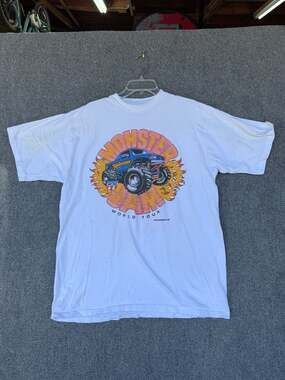 Vintage 1997 Monster Jam World Tour T-Shirt Dominator Truck XL
